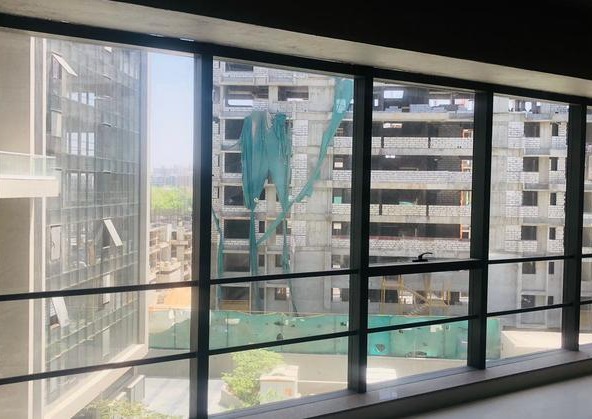 Solaris Business Hub, Ghatlodia