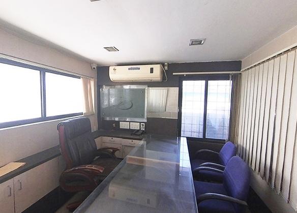 Siddhi Kalindi Complex, Ashram Road