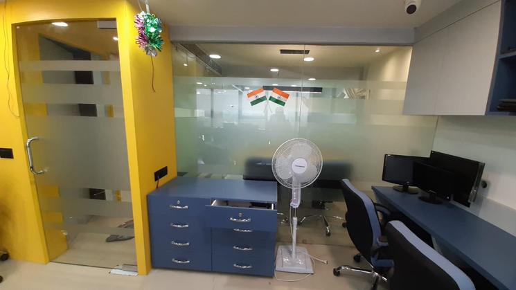 Ready To Move Commercial Property For Sale in Shivalik Shilp, Nr Iscon, SG Highway, Ahmedabad